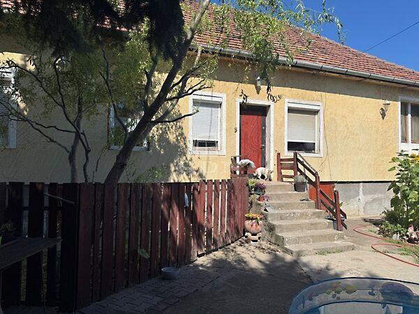 Hunyadi utca, Szigethalom képe