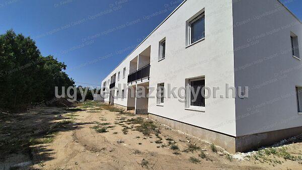 IRODA EM, Győr 2. képe