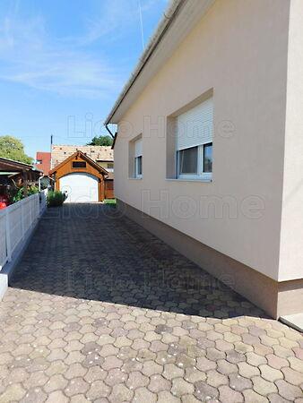 Balatonkeresztúr 2. képe