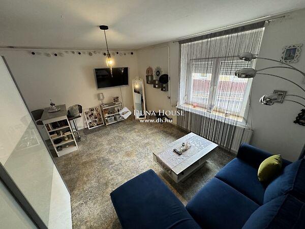 Dugonics, Pécs képe