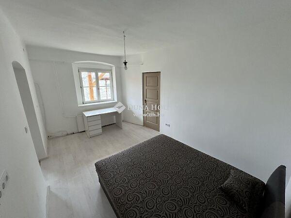 Dugonics, Pécs 2. képe