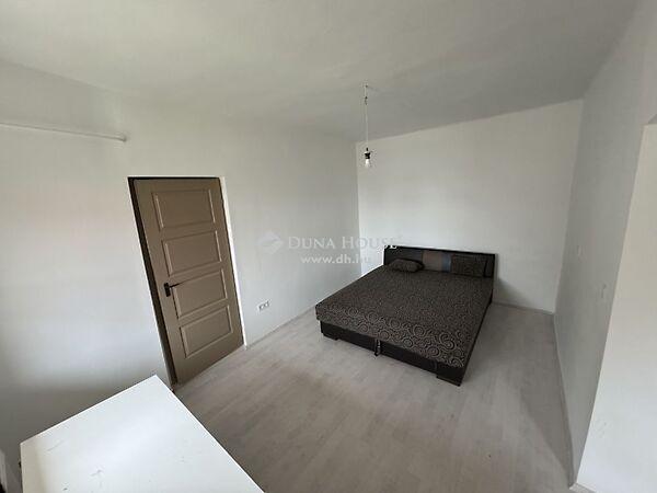 Dugonics, Pécs 3. képe