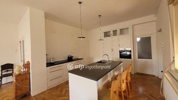 Gém, Jászberény 2. képe