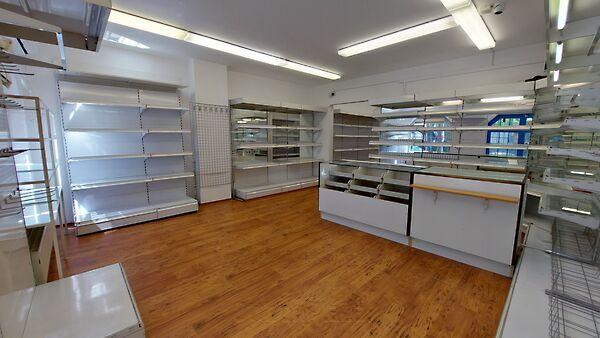 Futár, Budapest, XIII. kerület 3. képe