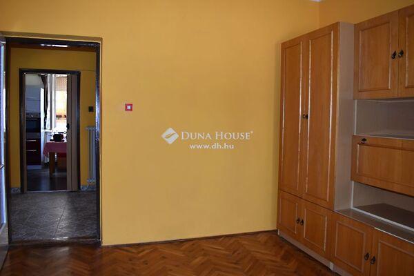 Szent István, Jánosháza képe