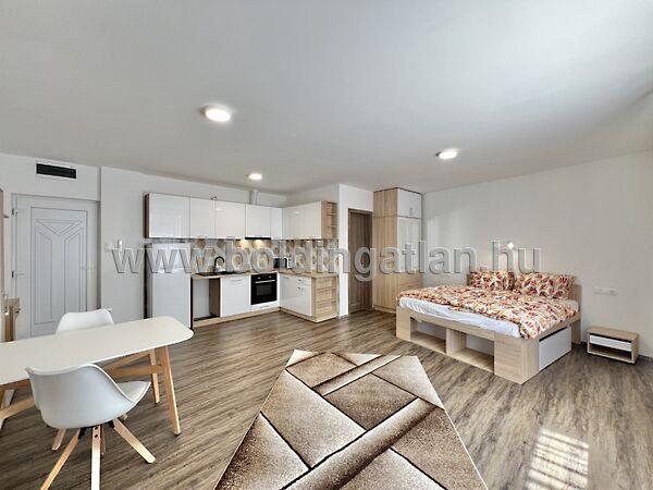 Pécsi, Kaposvár 2. képe