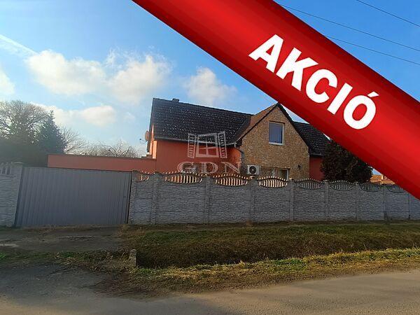 Kereszt, Hajdúhadház képe