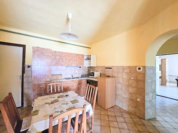 3 szoba, sík terület, csendes, Pakod 3. képe