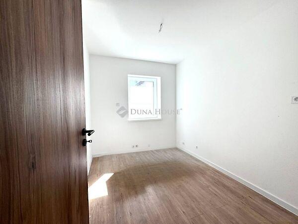 Fülemüle, Pécs 2. képe