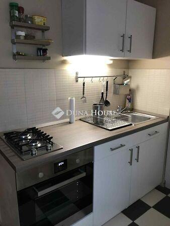 Kacsóh Pongrác, Pécs 3. képe