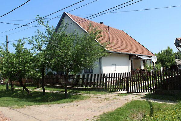 Fiumei, Békés képe