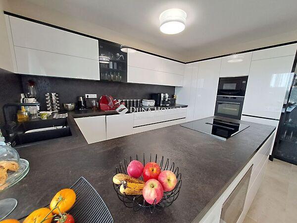 Illyés Gyula, Balatonfüred 3. képe