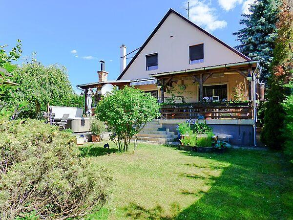 Kistarcsa családi házas, Kistarcsa képe