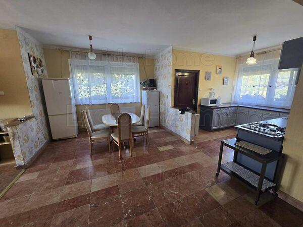 Balatonfenyves képe