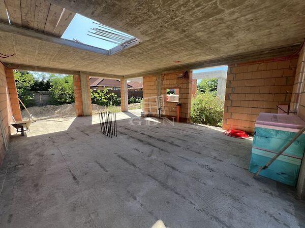 Venyige, Gyál képe