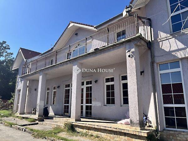 Komlói, Pécs 3. képe