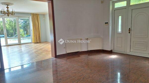 Dutka Ákos, Budapest, II. kerület 2. képe