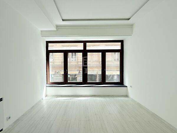 Párizsi, Budapest, V. kerület 3. képe