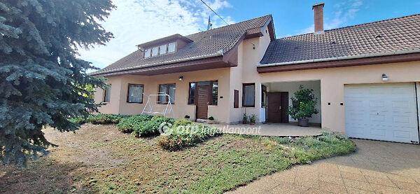 József Attila, Kiskőrös képe