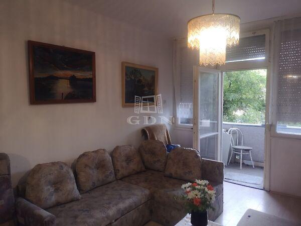 Köztársaság, Cegléd képe