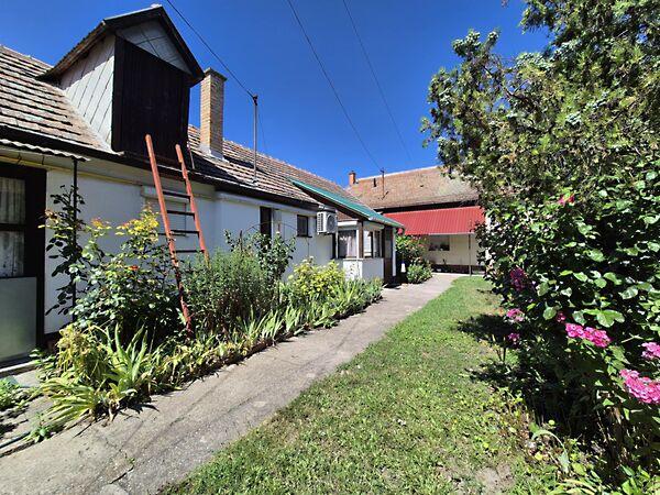 Árpád, Kiskunhalas 2. képe