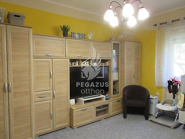 Árpád vezér, Ózd képe