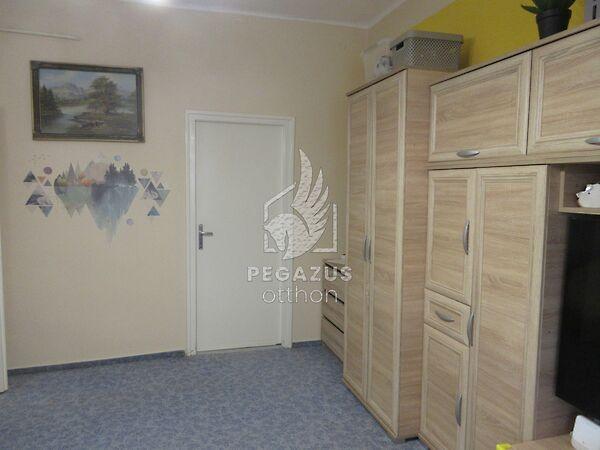 Árpád vezér, Ózd 2. képe