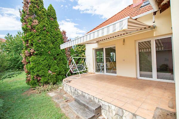 Ernuszt, Szombathely 2. képe