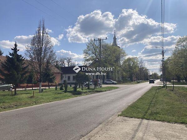 Kossuth Lajos, Kerekegyháza 3. képe