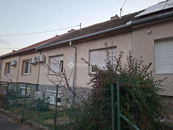 Csend, Pécs 3. képe