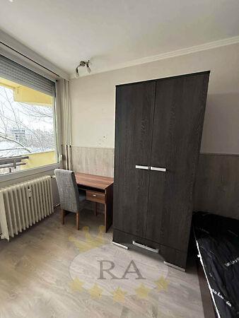 Komlóssy, Debrecen 3. képe