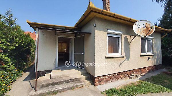 Közép, Balatonfenyves 2. képe