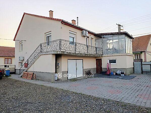 Somogyi Béla, Jászfényszaru 2. képe