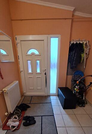 Judit Ingatlan és, Monor 3. képe