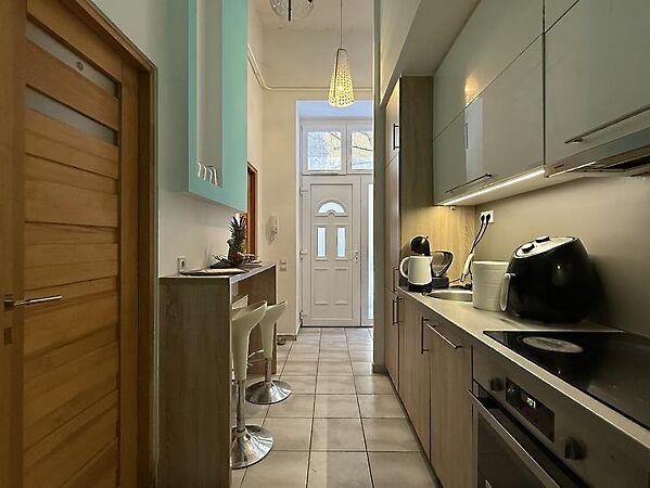 Üllői, Budapest, IX. kerület 3. képe