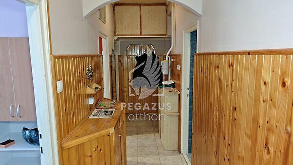 Árpád Vezér, Ózd 3. képe