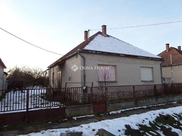 Ifjúság, Felsőszentmárton képe