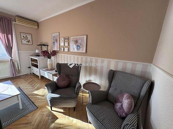 Goldmark Károly, Pécs 2. képe