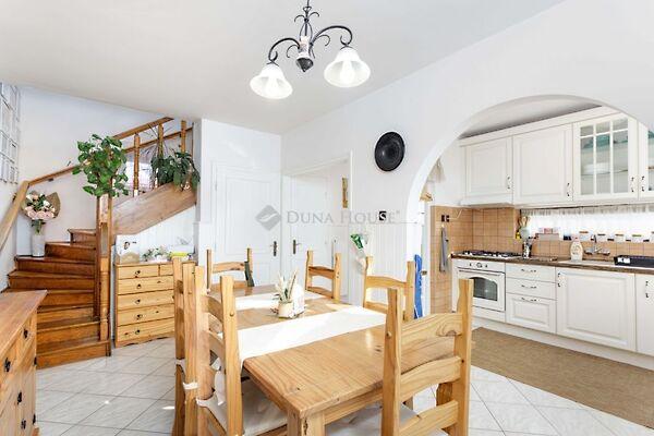 Ásványráró képe