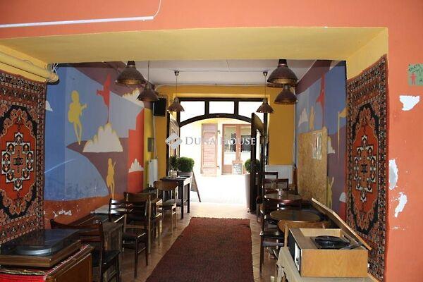 Király, Pécs képe