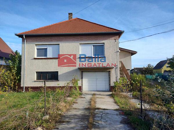 Főút közeli, Tököl képe