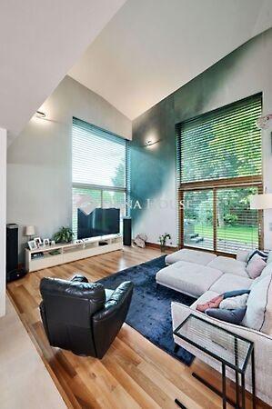 Dobsinai, Budapest, XII. kerület 2. képe