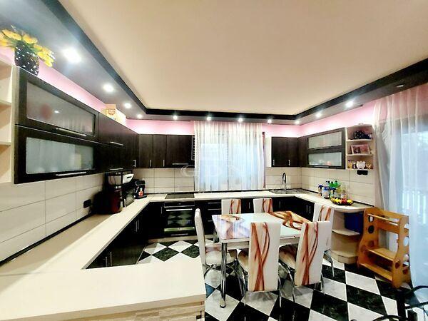 Újszerű családbarát, Inárcs 3. képe