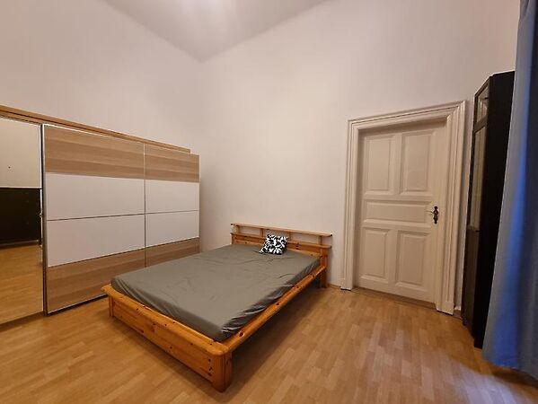 Izabella, Budapest, VI. kerület 3. képe