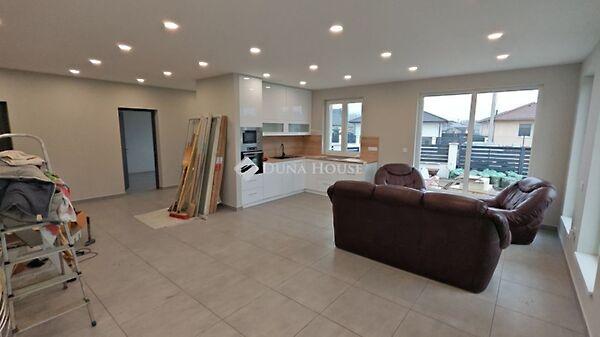 Ballószög 2. képe