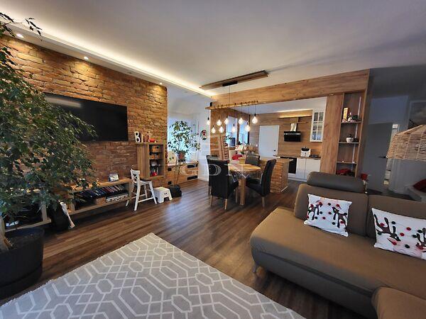 Átmenő forgalomtól mentes, Ják képe