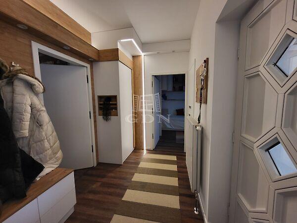 Átmenő forgalomtól mentes, Ják 3. képe