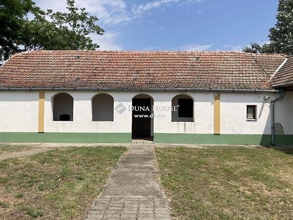 Petőfi Sándor, Csengőd 2. képe