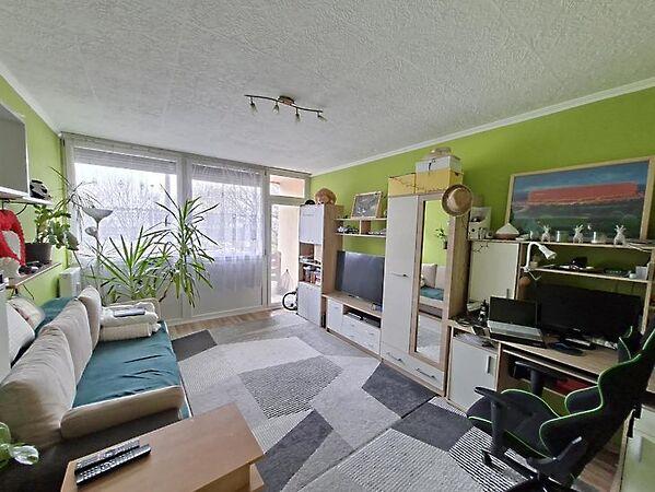 Jókai Mór, Budapest, XVI. kerület 2. képe