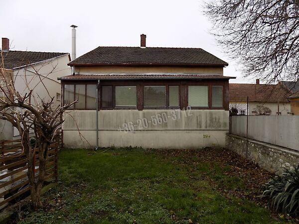 Szladik János, Pápa 2. képe